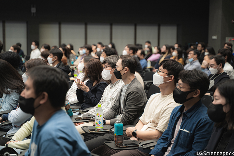 누리호 성공의 주역, 한국항공우주연구원 이상률 원장이 전하는 '도전'의 의미